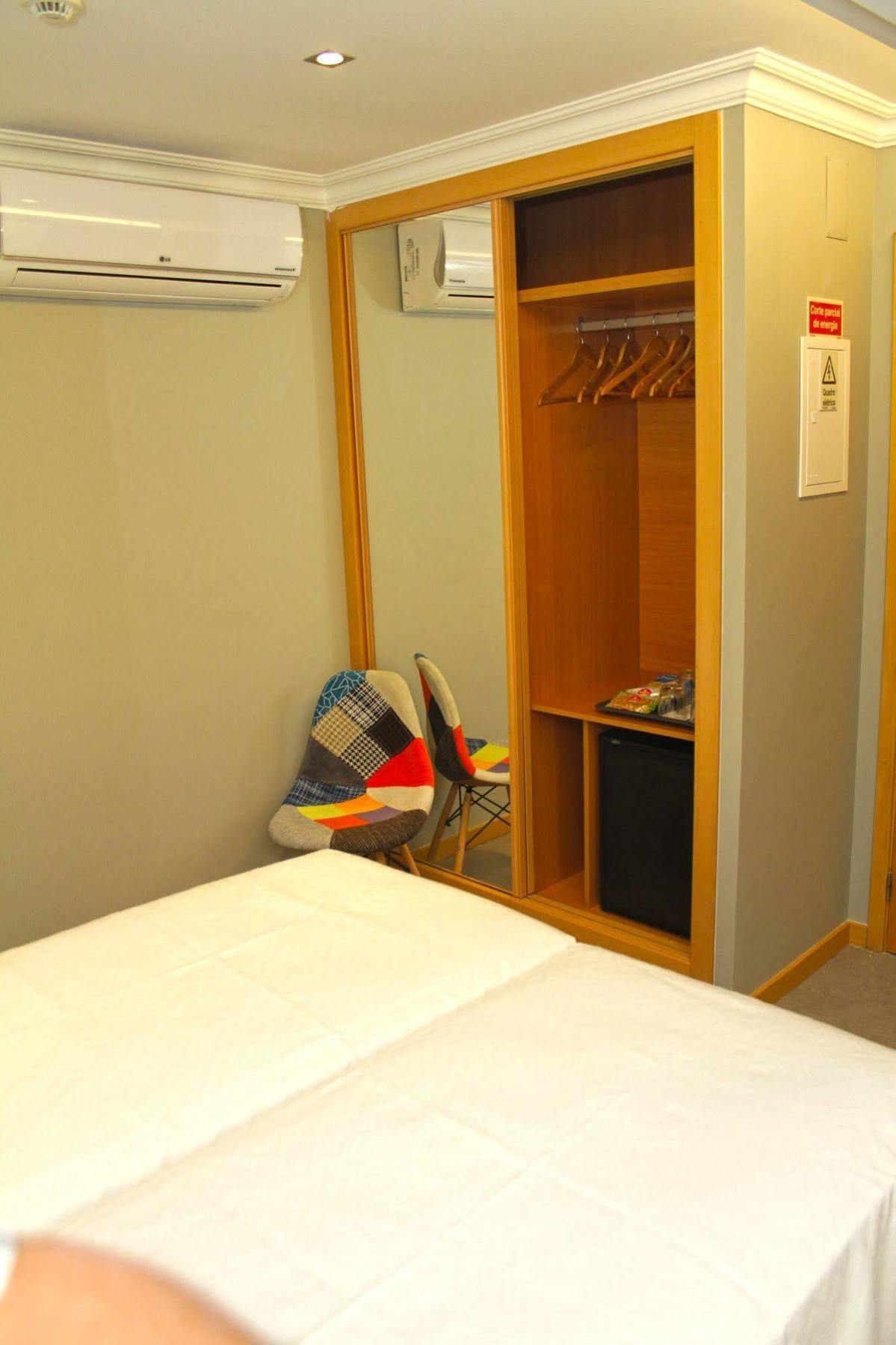 Rocha Prestige - Guest House And Suites 포티마오 외부 사진