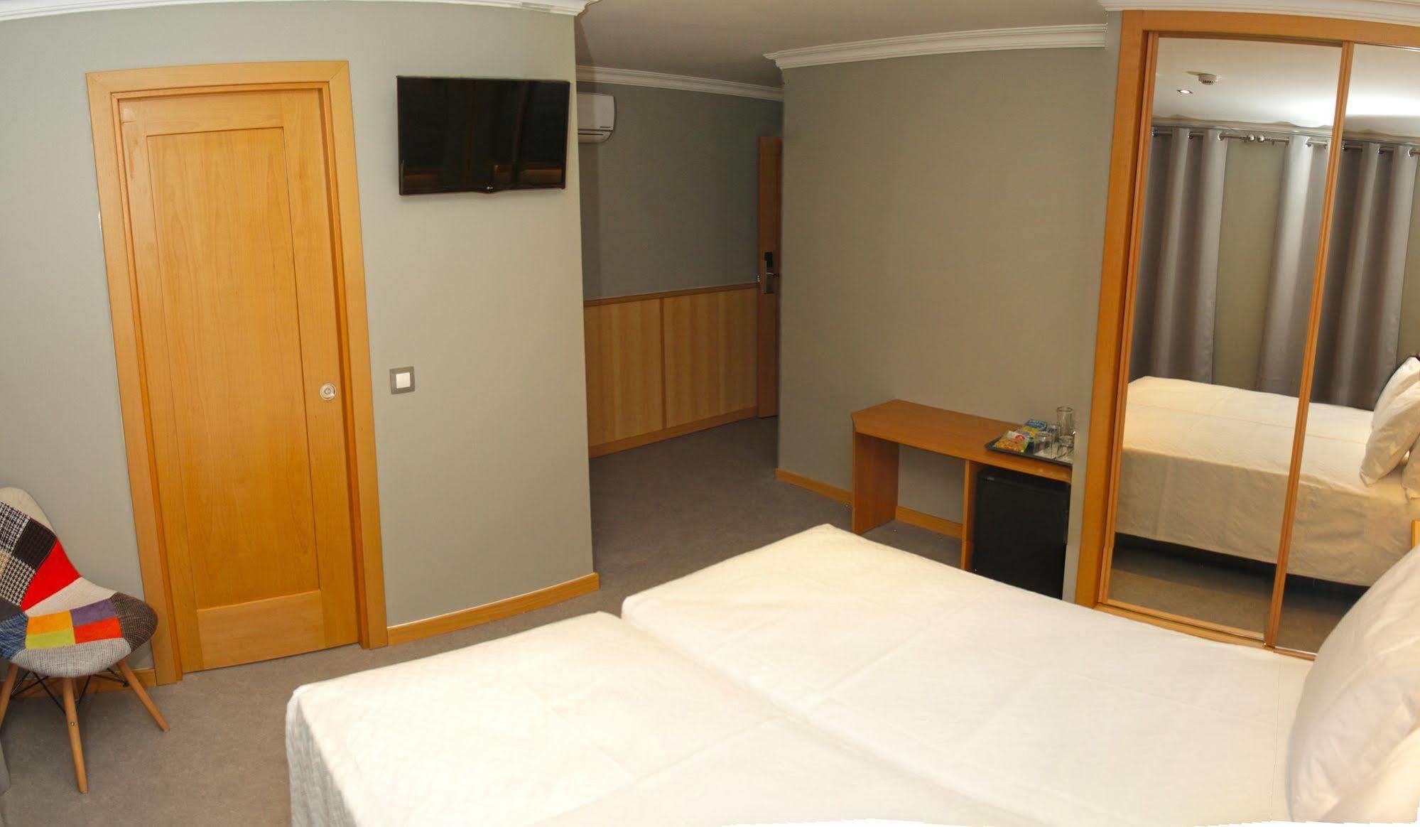 Rocha Prestige - Guest House And Suites 포티마오 외부 사진