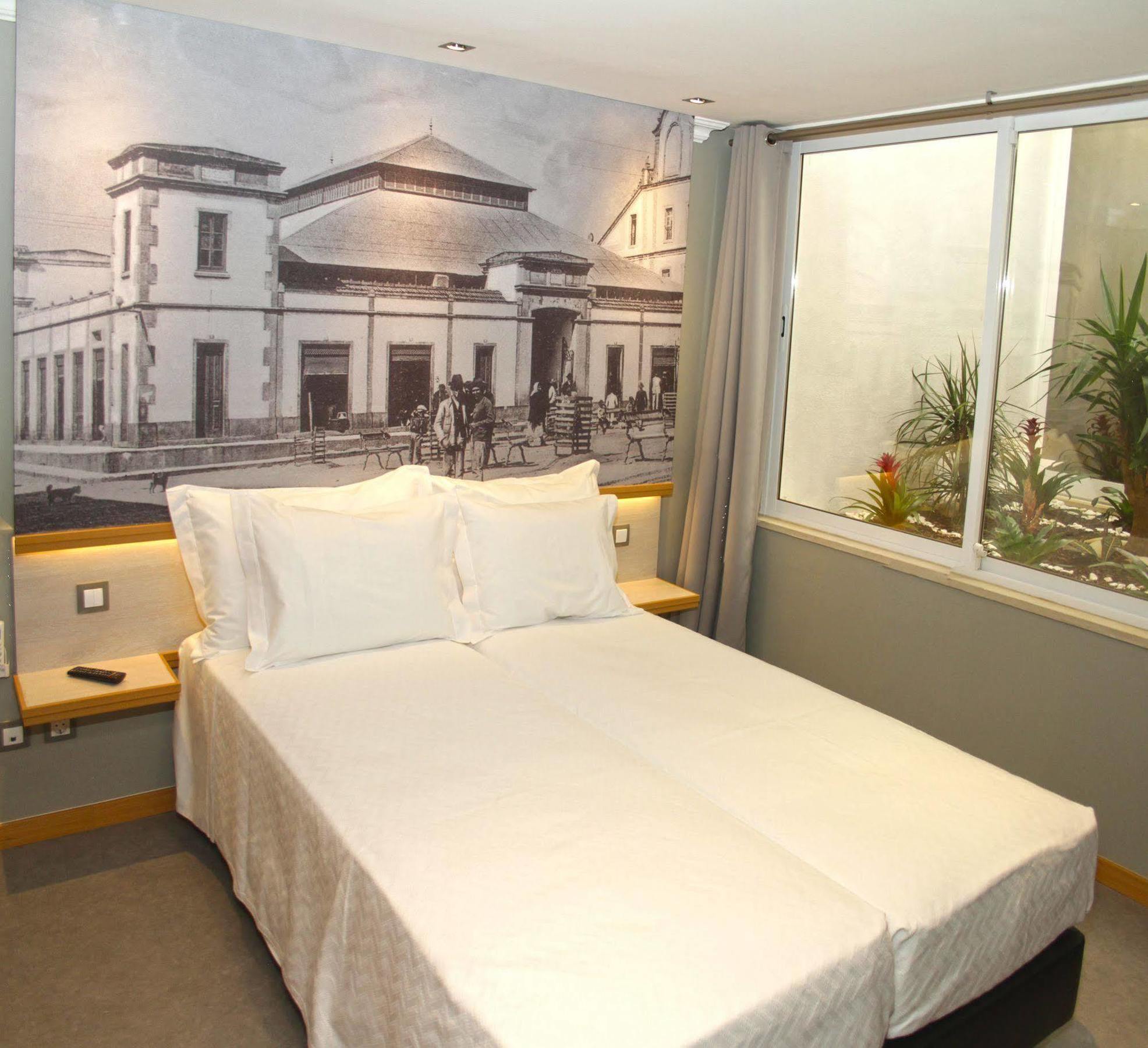 Rocha Prestige - Guest House And Suites 포티마오 외부 사진